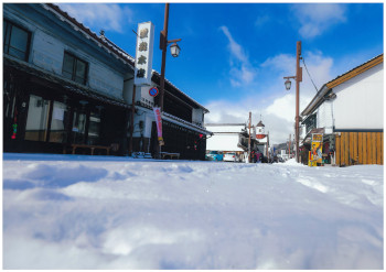 【作品名】白壁と白い雪 撮影者：佐藤 昌彦 様 夢街道ルネサンス認定地区名：銀山街道上下宿（広島県府中市上下町）