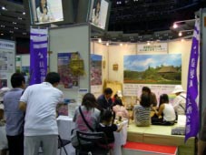 ���c���k�u�ˌ����R�[�i�[