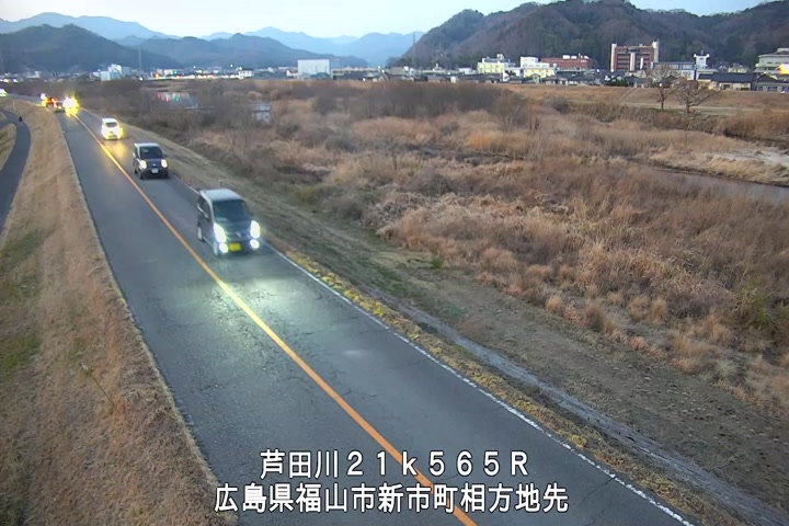 02月13日18時00分