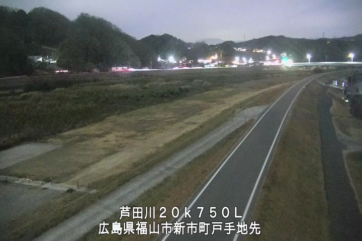 01月01日21時00分