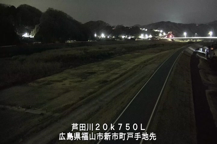 02月15日05時00分