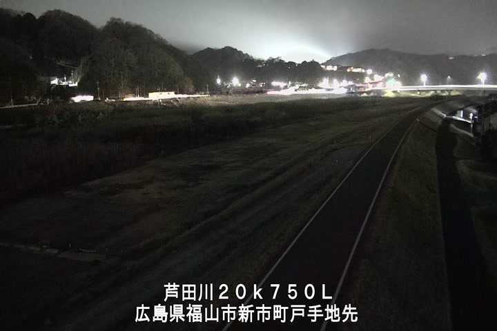 02月15日21時00分