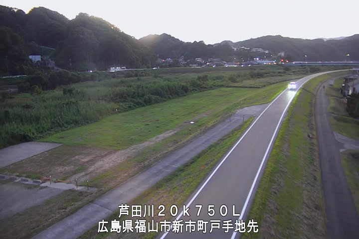 10月06日18時00分