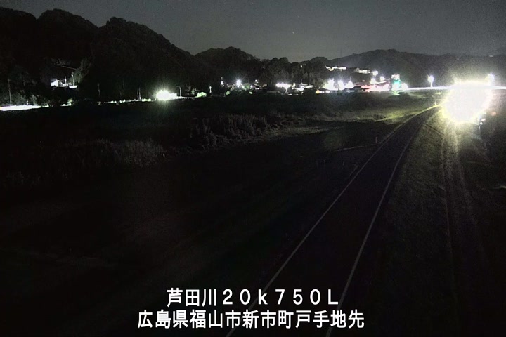 10月08日22時00分