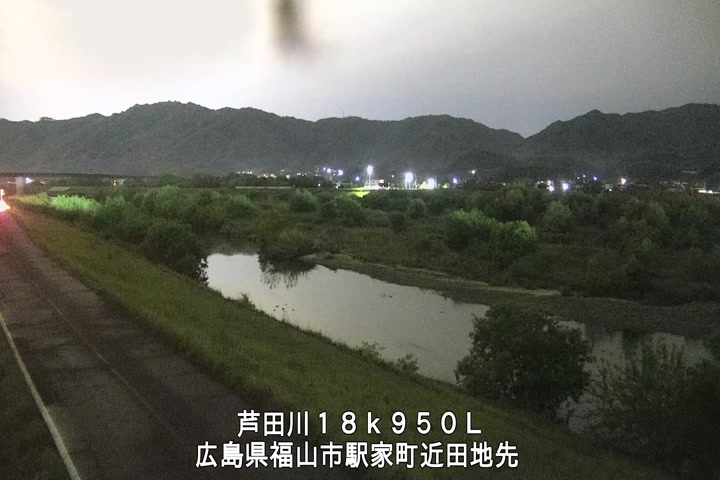 05月03日21時00分