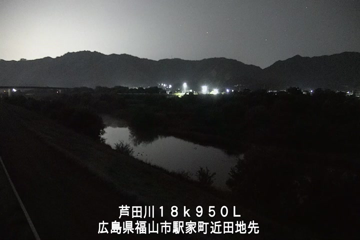 11月15日04時00分