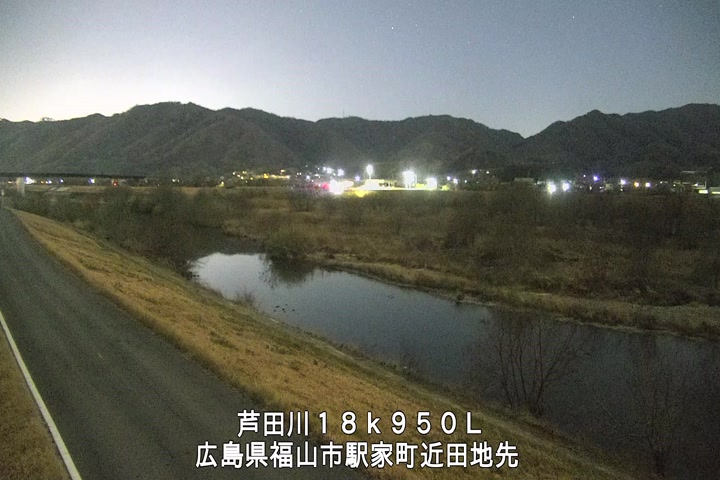 01月28日22時00分