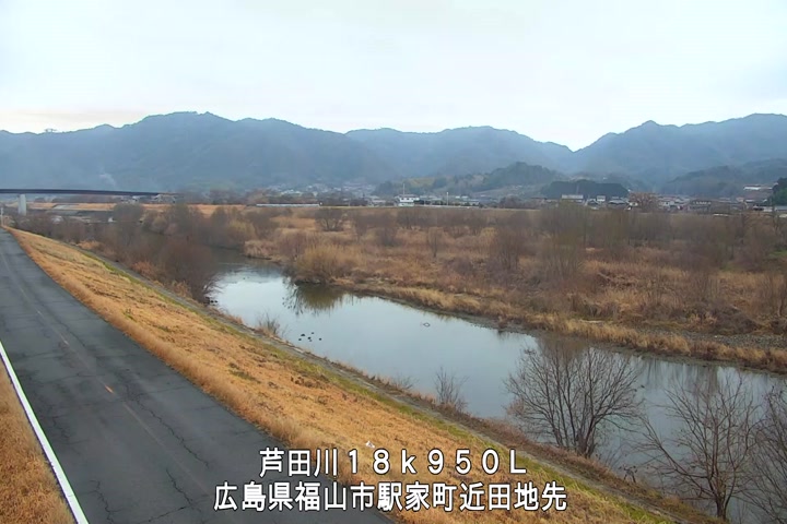 02月15日07時00分