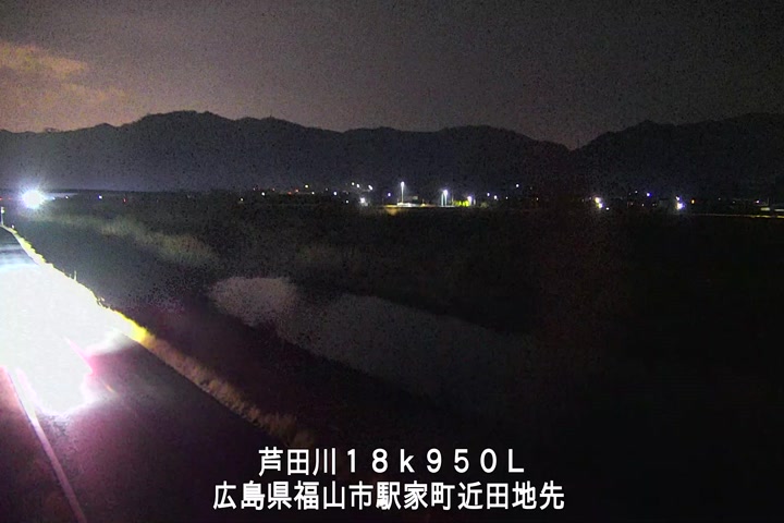 02月15日22時00分