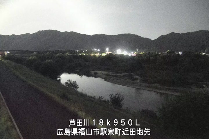 08月01日21時00分