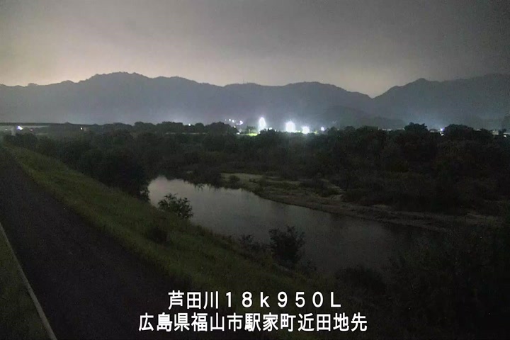 08月15日04時00分