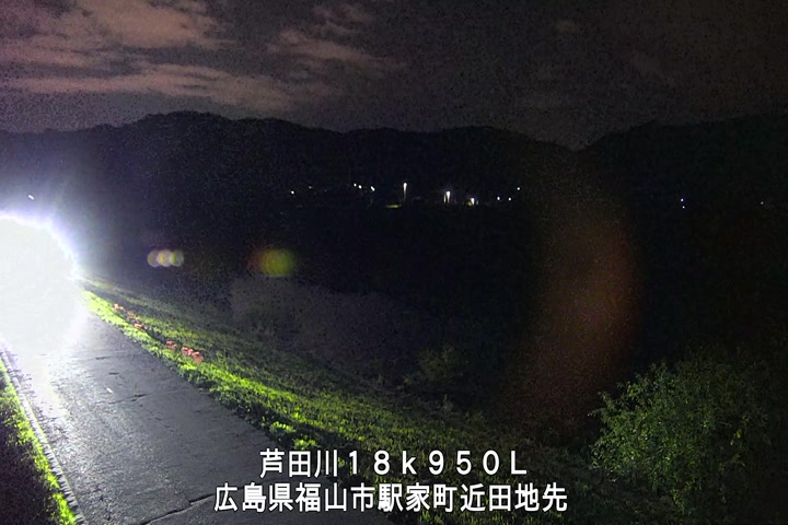 10月03日21時00分