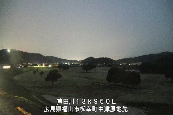 03月28日19時00分