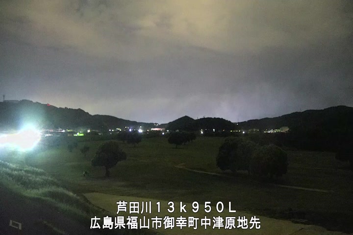 08月15日21時00分