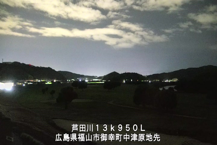 10月03日21時00分