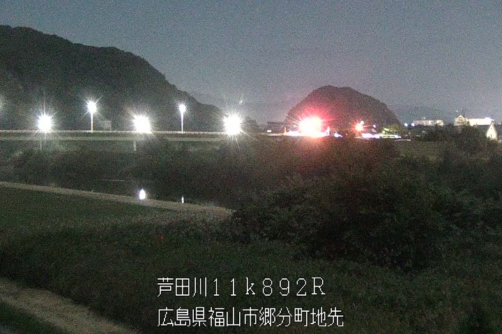 11月05日23時00分