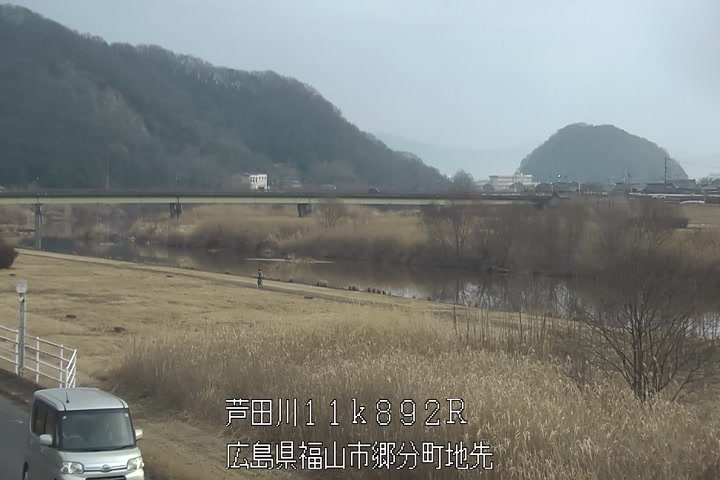 02月15日08時00分