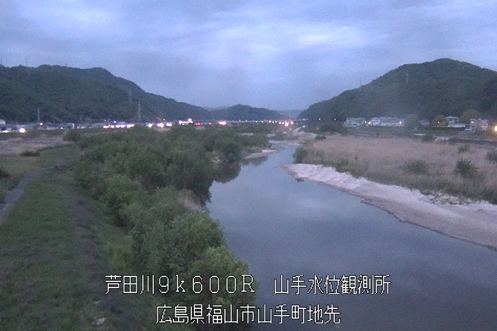 05月03日19時00分