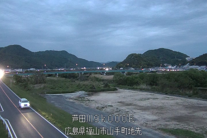05月03日19時00分