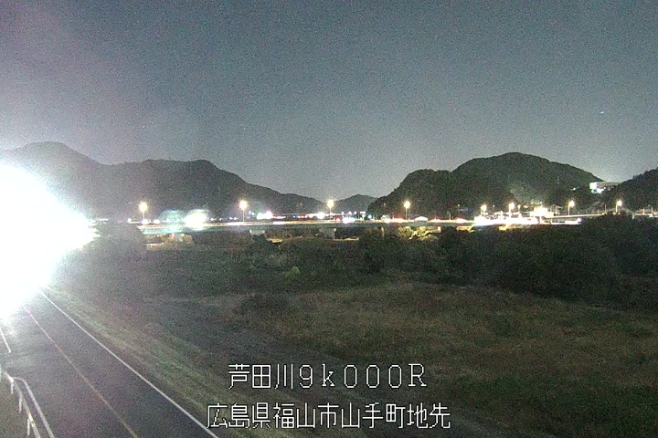 11月03日21時00分