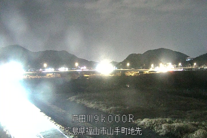 02月18日22時00分