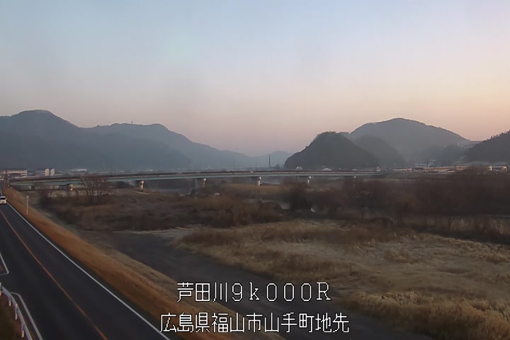 02月22日07時00分