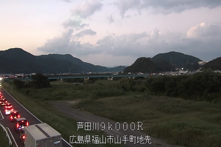 10月01日18時00分