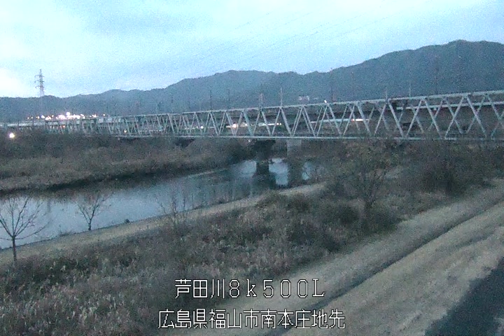 02月01日18時00分