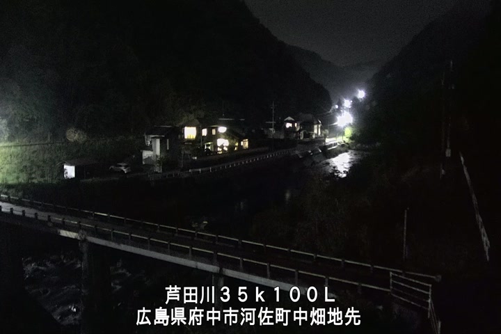 05月03日21時00分