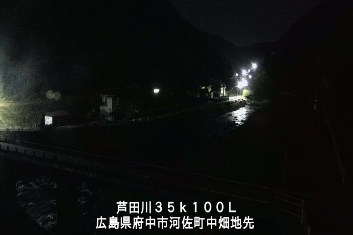 01月15日04時00分