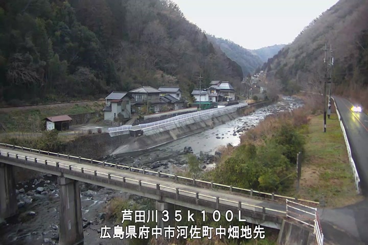 02月18日18時00分