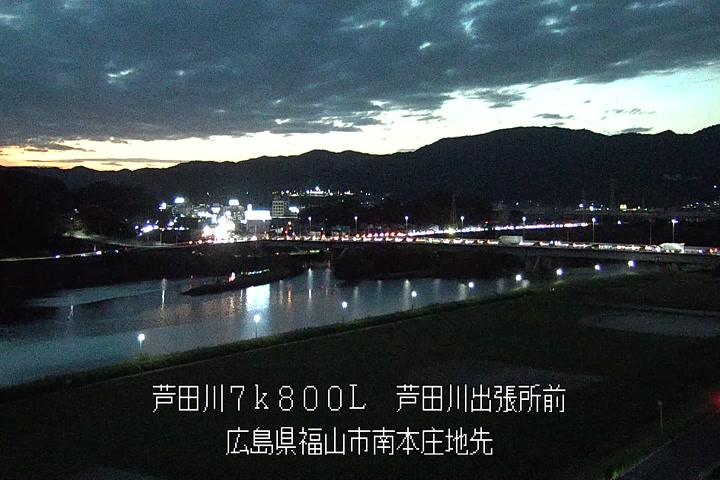 10月15日18時00分