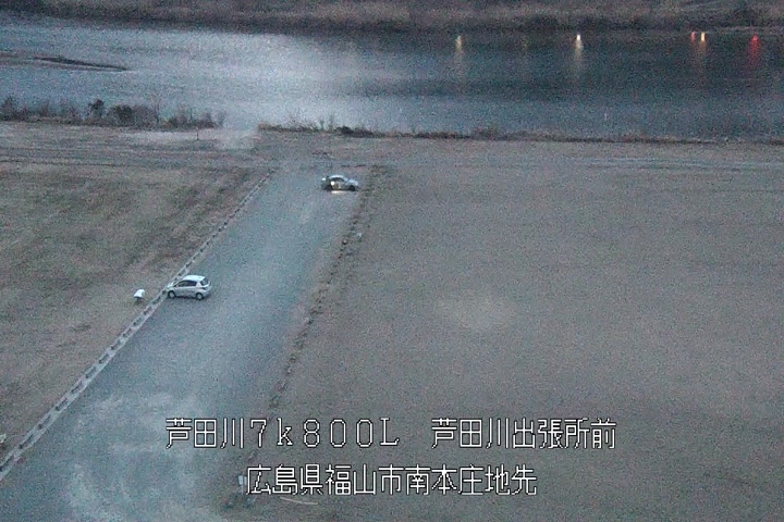 02月01日18時00分