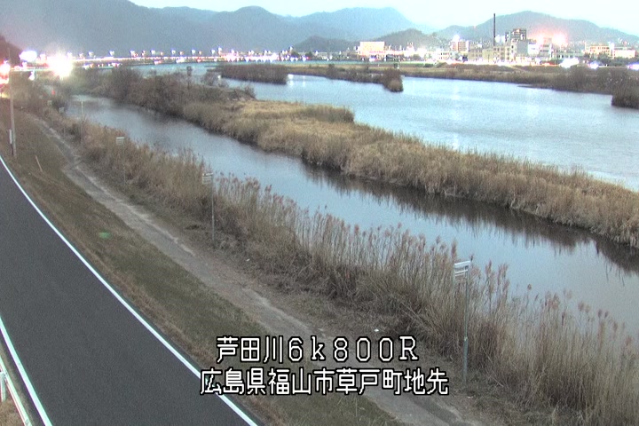 02月02日18時00分