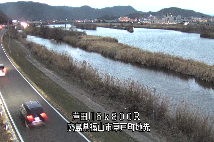 02月16日18時00分