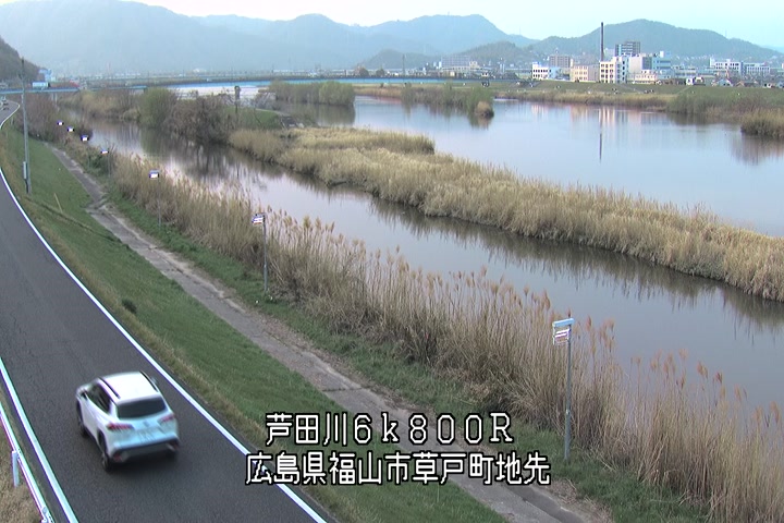 03月28日18時00分