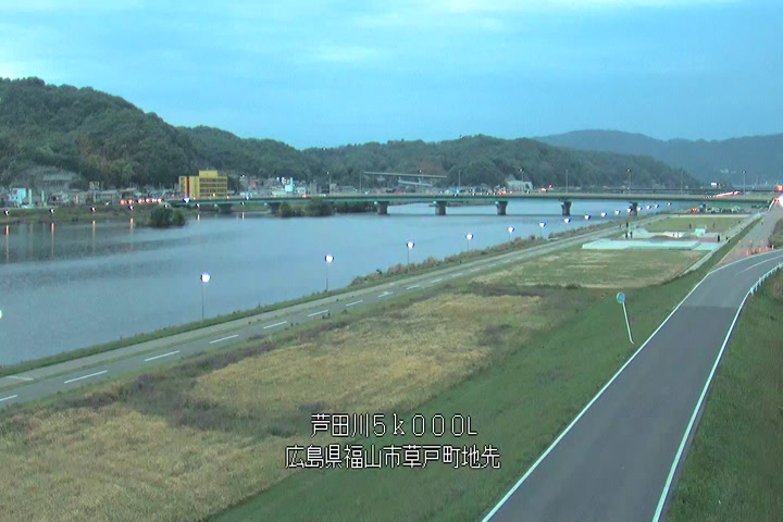 05月03日19時00分