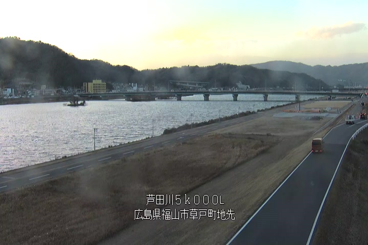 01月13日17時00分