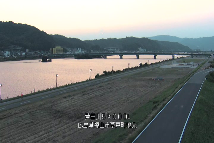07月22日19時00分