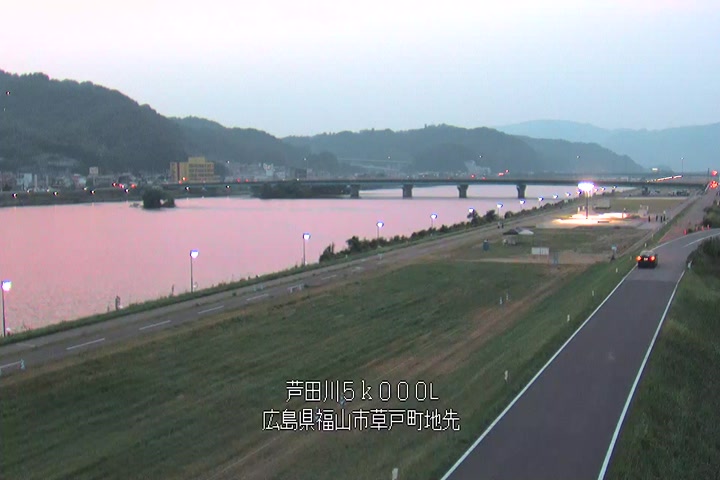 08月14日19時00分
