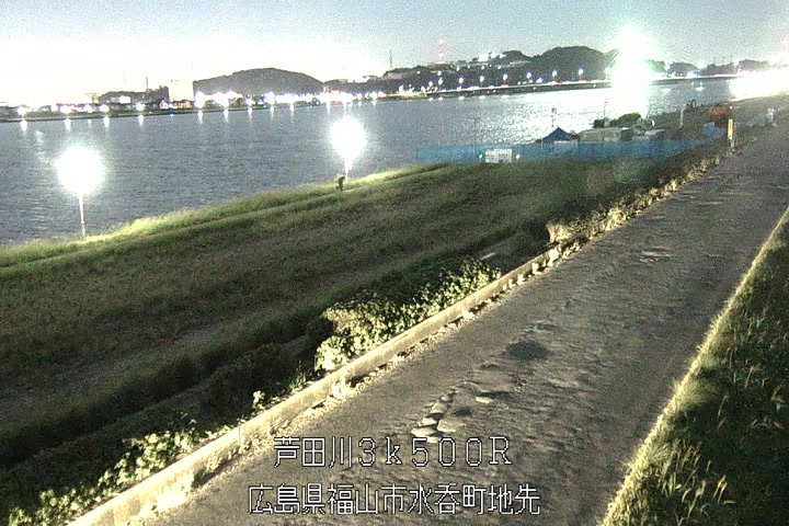 11月03日18時00分