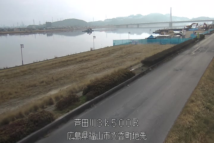 02月15日08時00分