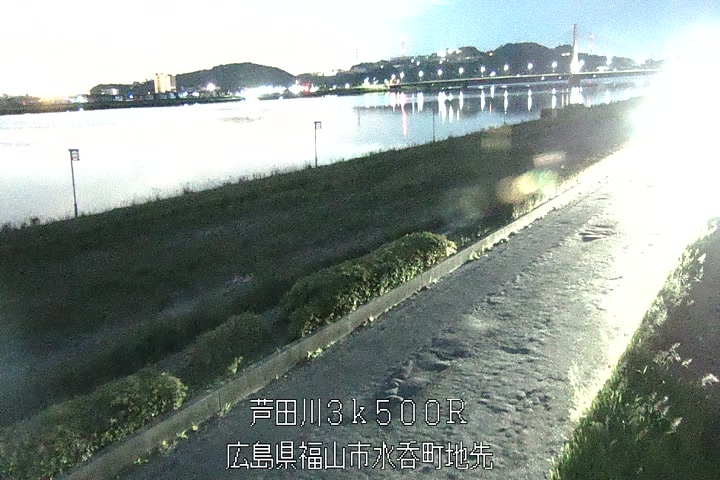 06月15日04時00分