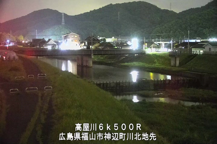 05月01日23時00分
