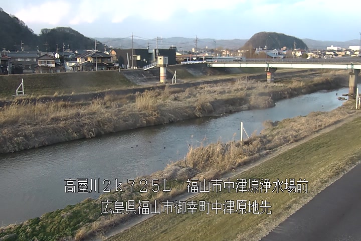 02月18日17時00分