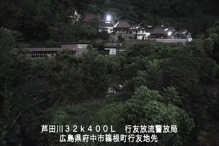 08月27日21時00分