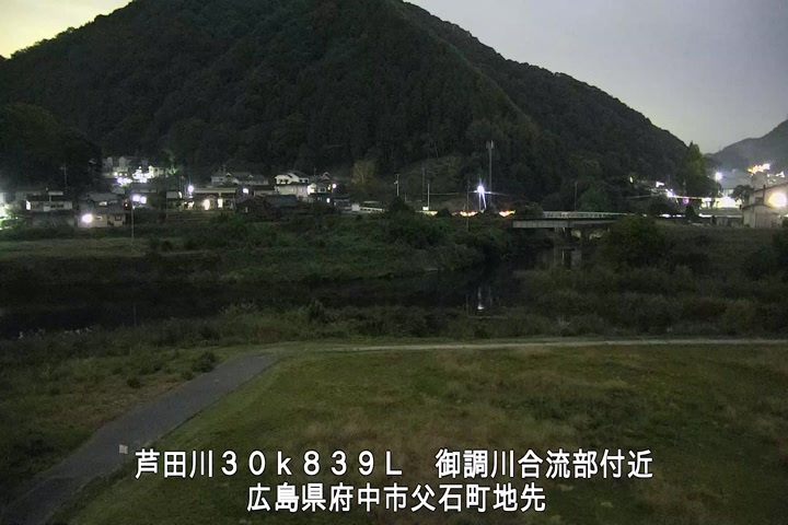 11月04日18時00分