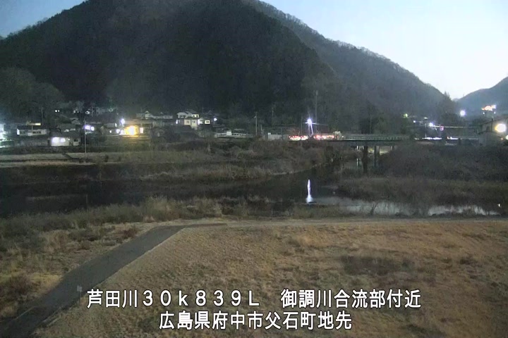 02月02日06時00分