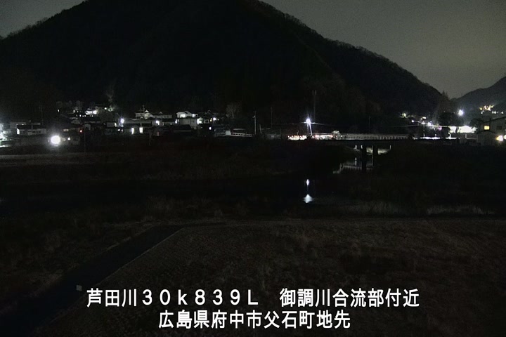 02月19日22時00分