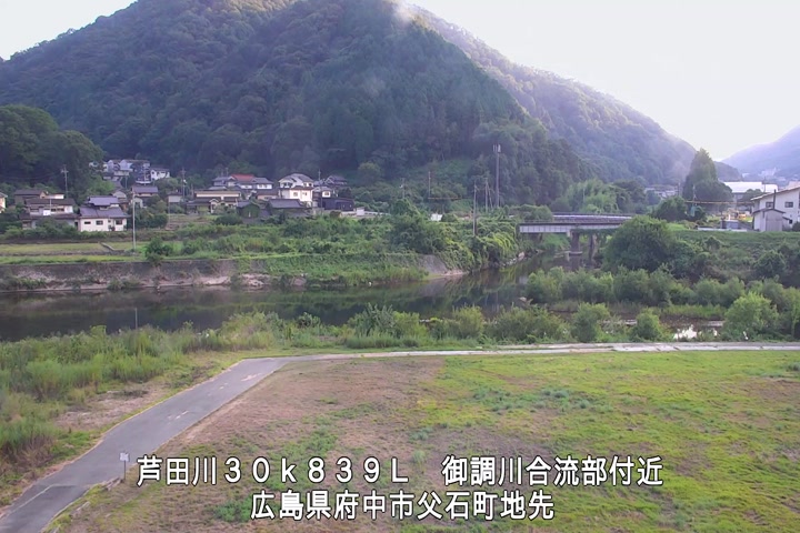 08月22日18時00分